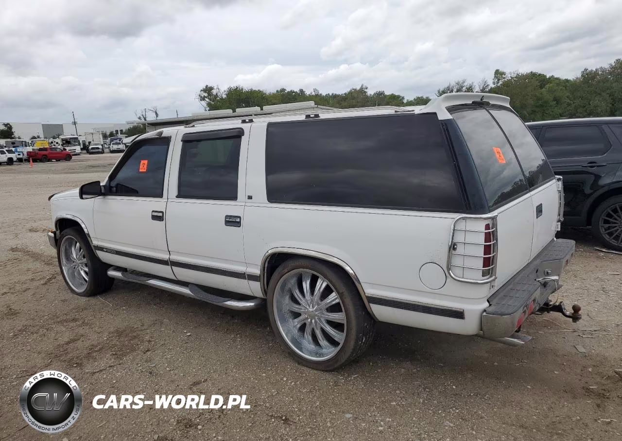 1996 Chevrolet Suburban C1500 VIN:3GNEC16R2TG153351 - 2