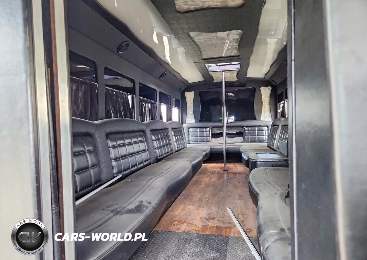 2013 Ic Corporation 3000 Ac VIN:5WEXWSKK1DH170833 - 11