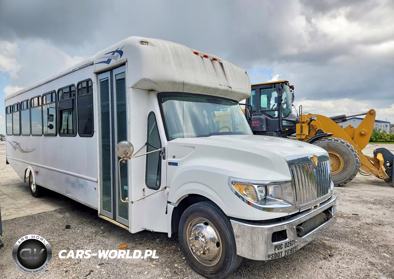 2013 Ic Corporation 3000 Ac VIN:5WEXWSKK1DH170833 - 4