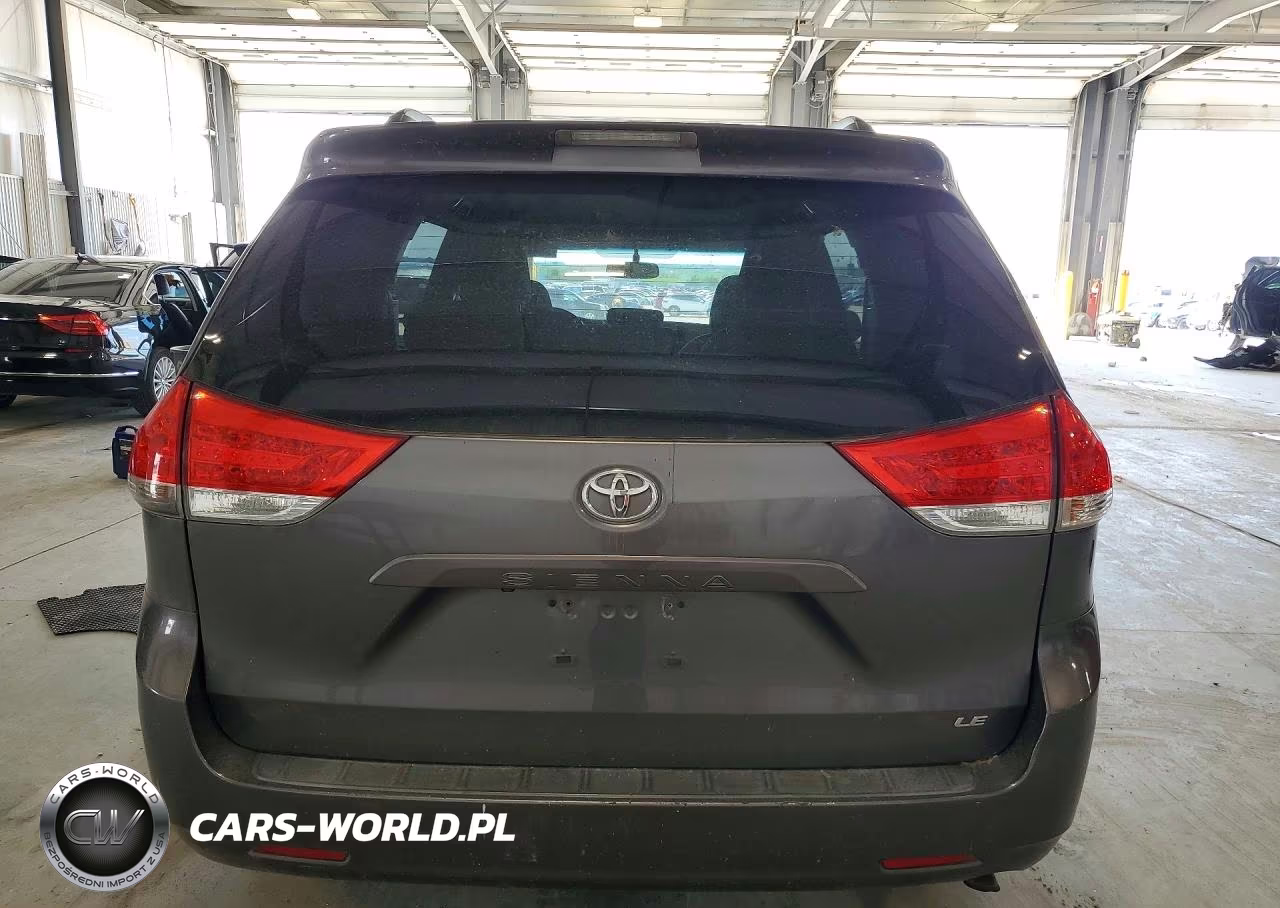 2011 Toyota Sienna Le VIN:5TDKK3DCXBS082053 - 6