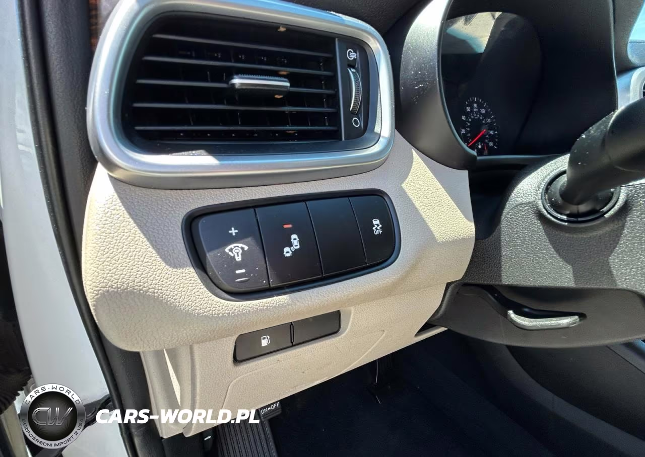 2019 Kia Sorento Lx VIN:5XYPGDA33KG454475 - 15