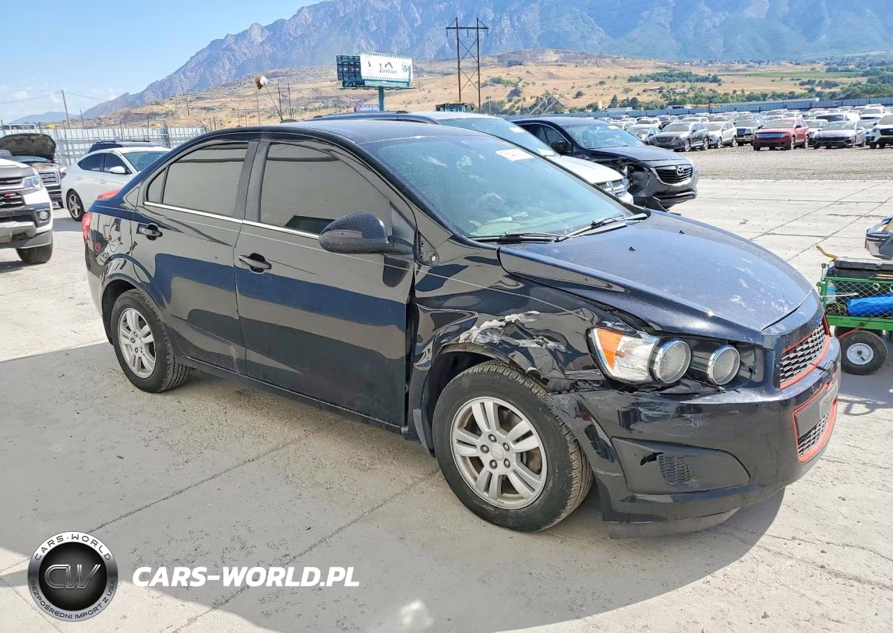 2016 Chevrolet Sonic Lt VIN:1G1JC5SG9G4138960 - 4