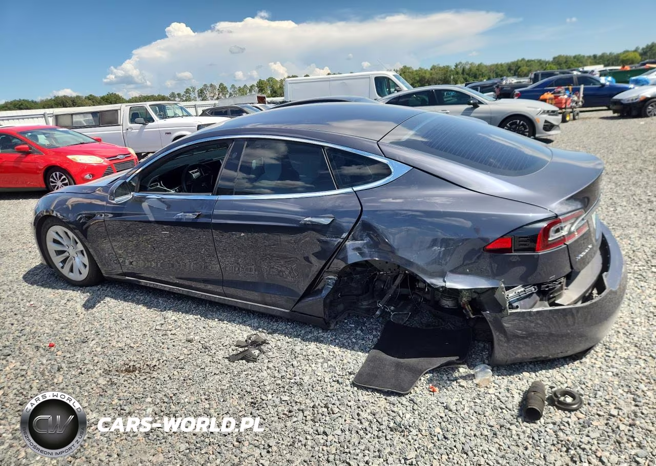 2017 Tesla Model S VIN:5YJSA1E12HF194363 - 2
