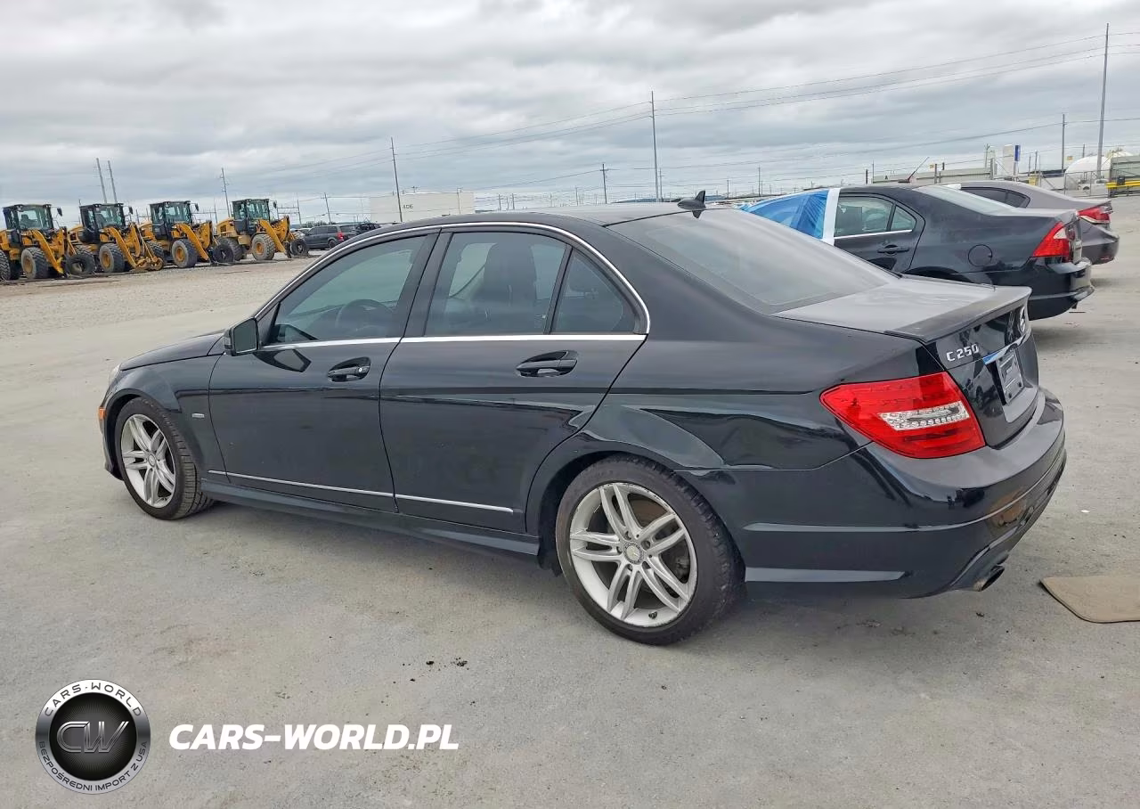 2012 Mercedes-Benz C 250 VIN:WDDGF4HB4CR232391 - 2
