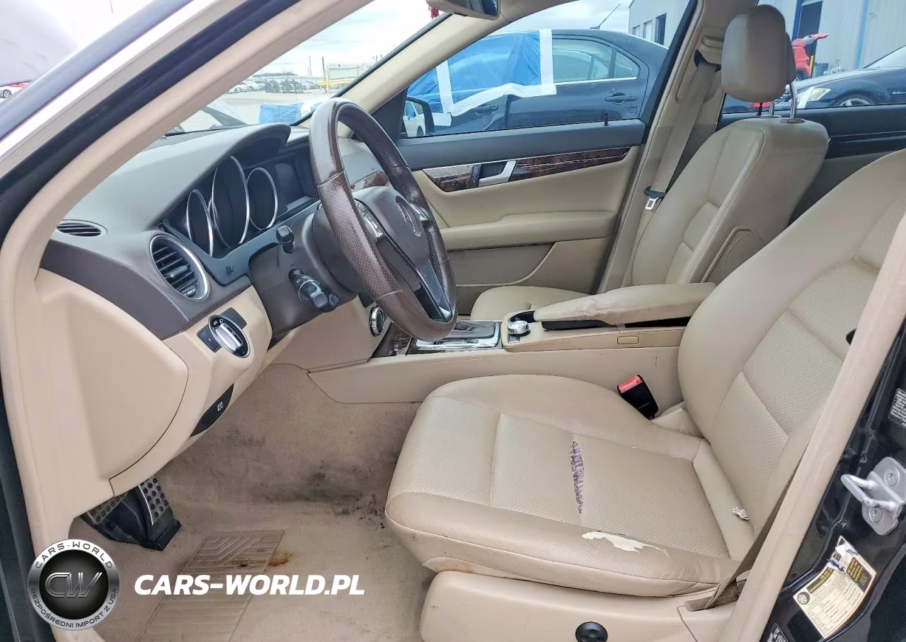 2012 Mercedes-Benz C 250 VIN:WDDGF4HB4CR232391 - 7