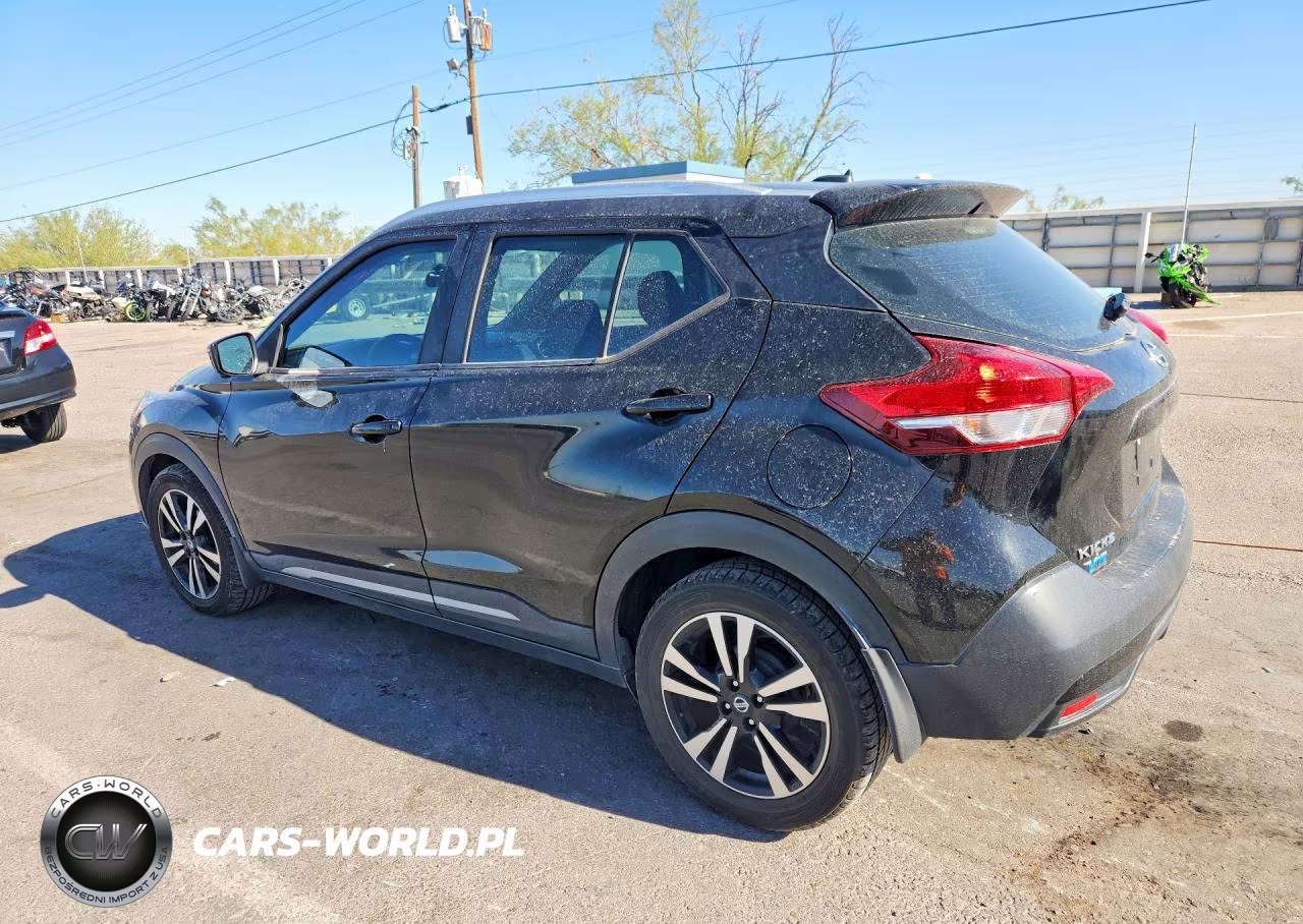 2019 Nissan Kicks Sr VIN:3N1CP5CU8KL523358 - 2