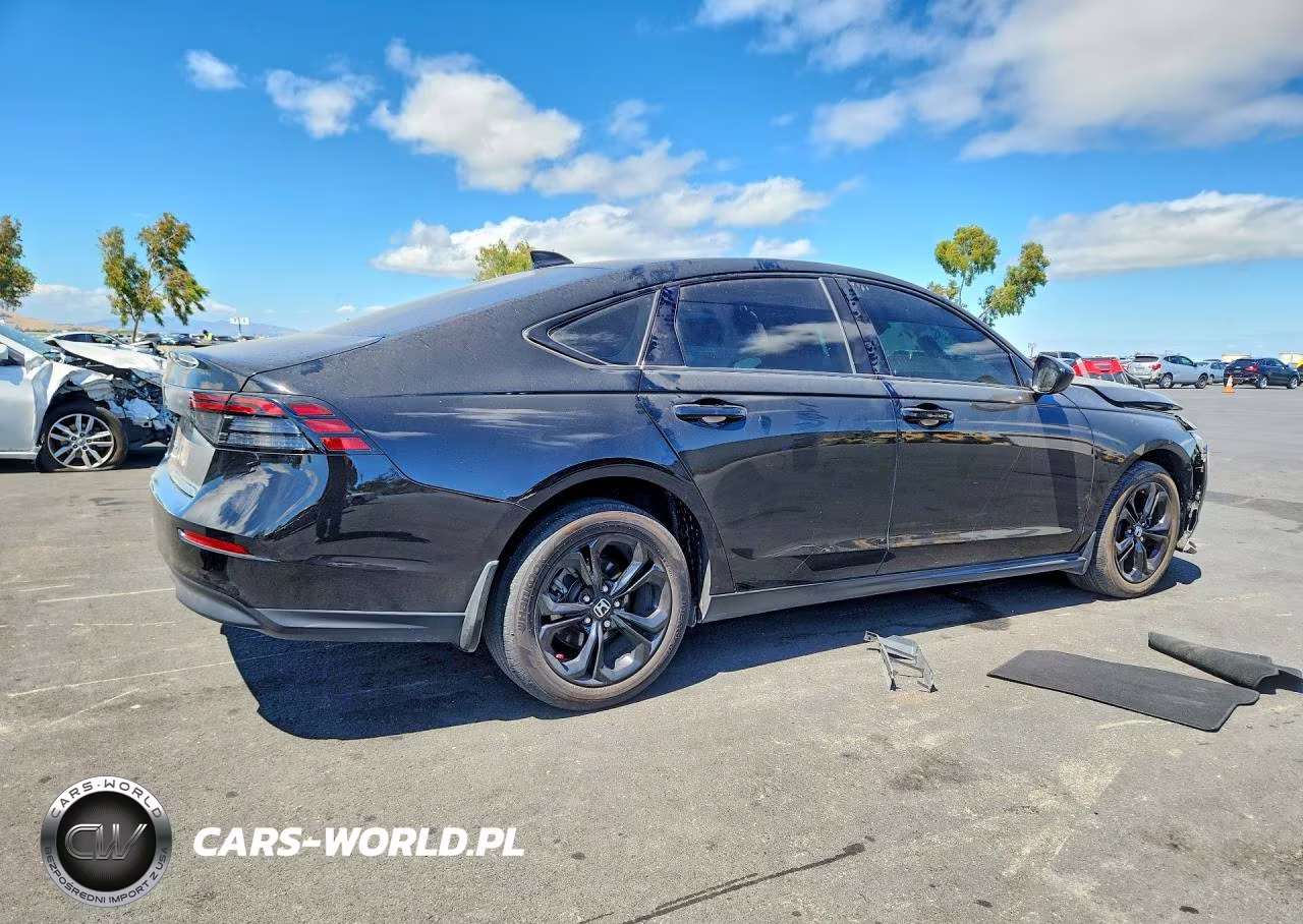 2025 Honda Accord Se VIN:1HGCY1F4XSA000169 - 3