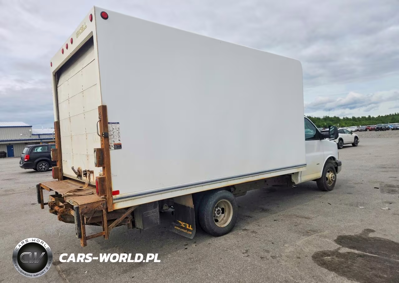 2019 GMC Savana Cut VIN:7GZ67UCG5KN005791 - 3