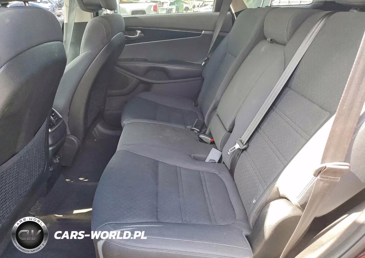 2016 Kia Sorento Lx VIN:5XYPGDA32GG065818 - 11