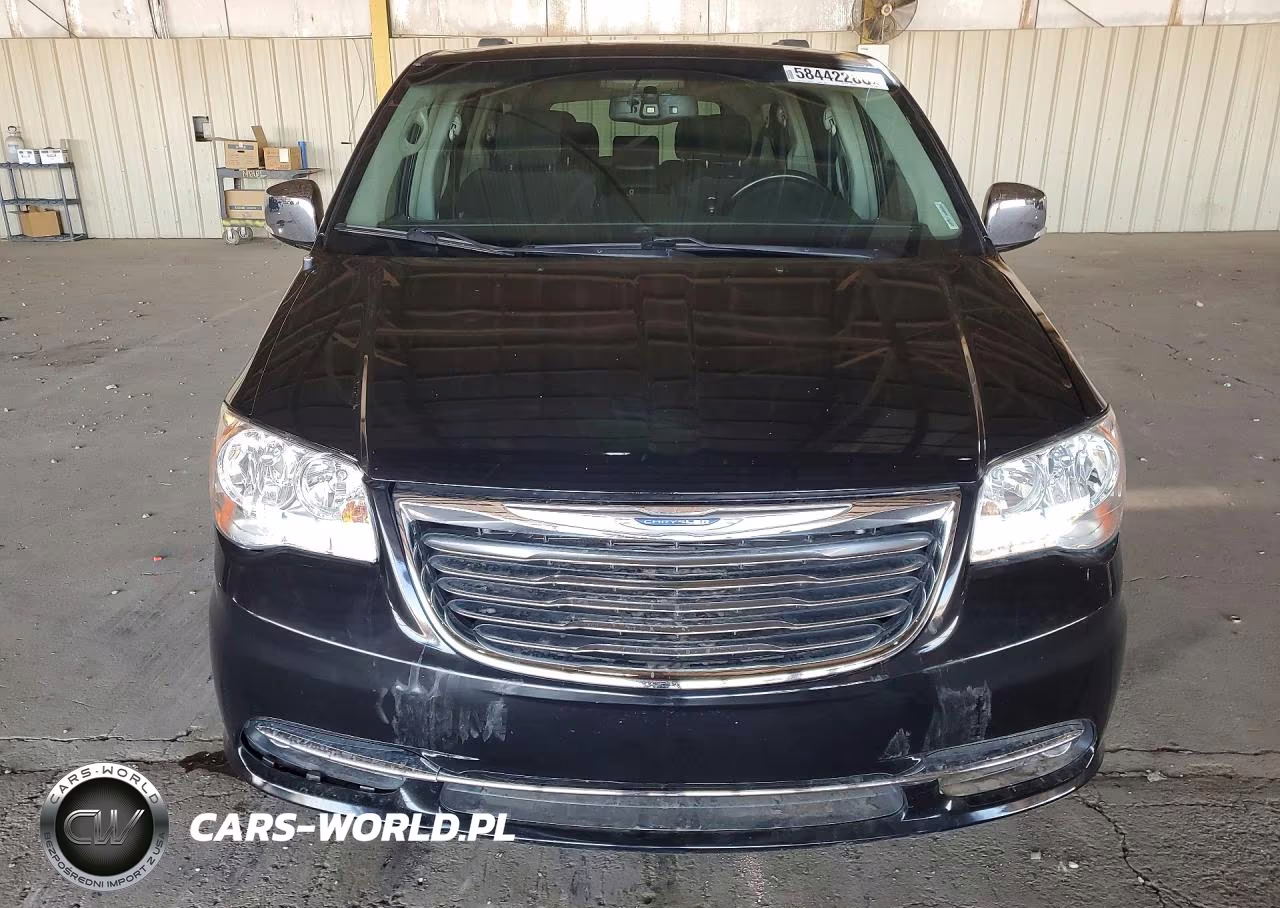 2014 Chrysler Town & Country Touring L VIN:2C4RC1CG4ER453841 - 5
