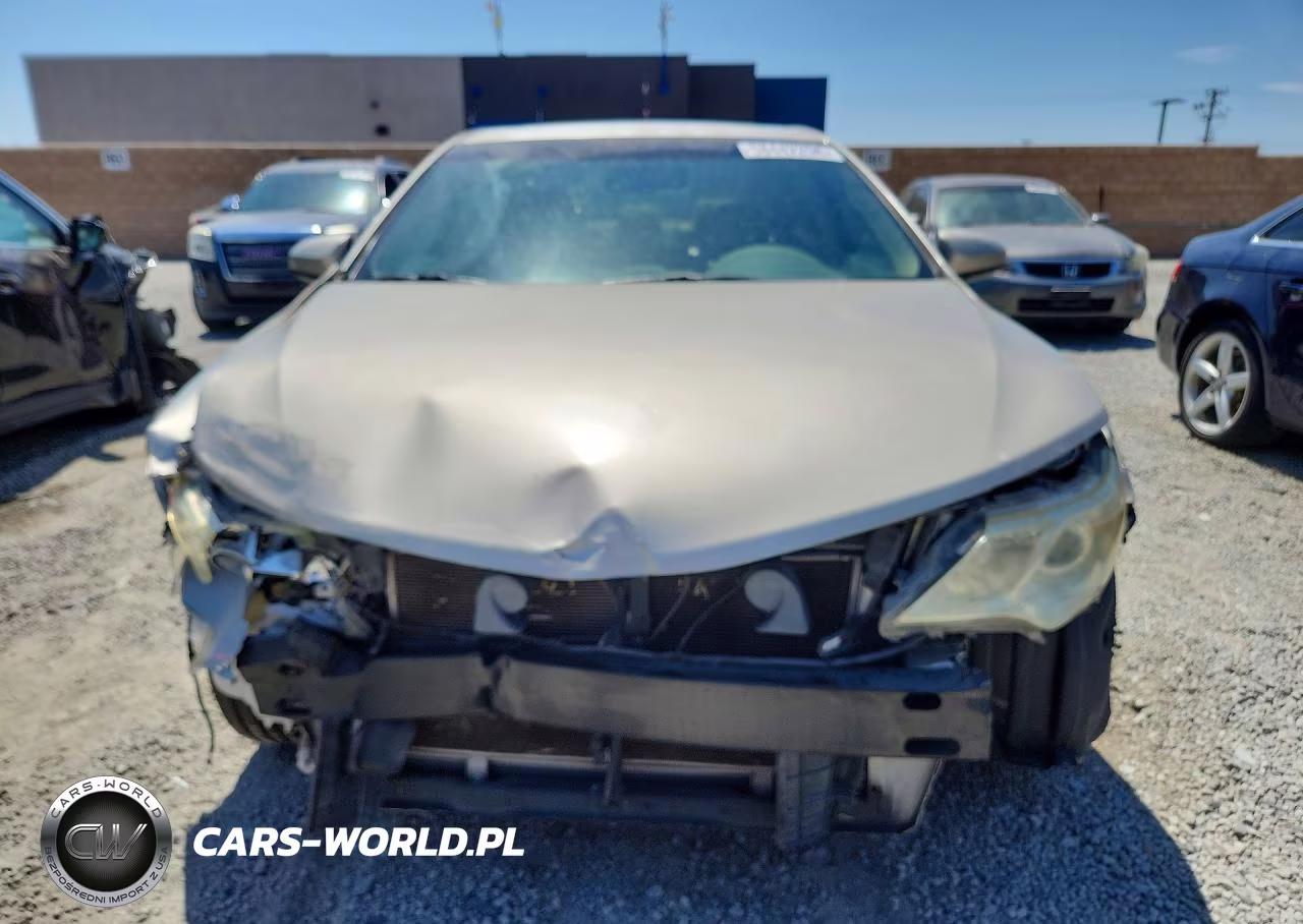 2013 Toyota Camry VIN:4T4BF1FK3DR318037 - 5