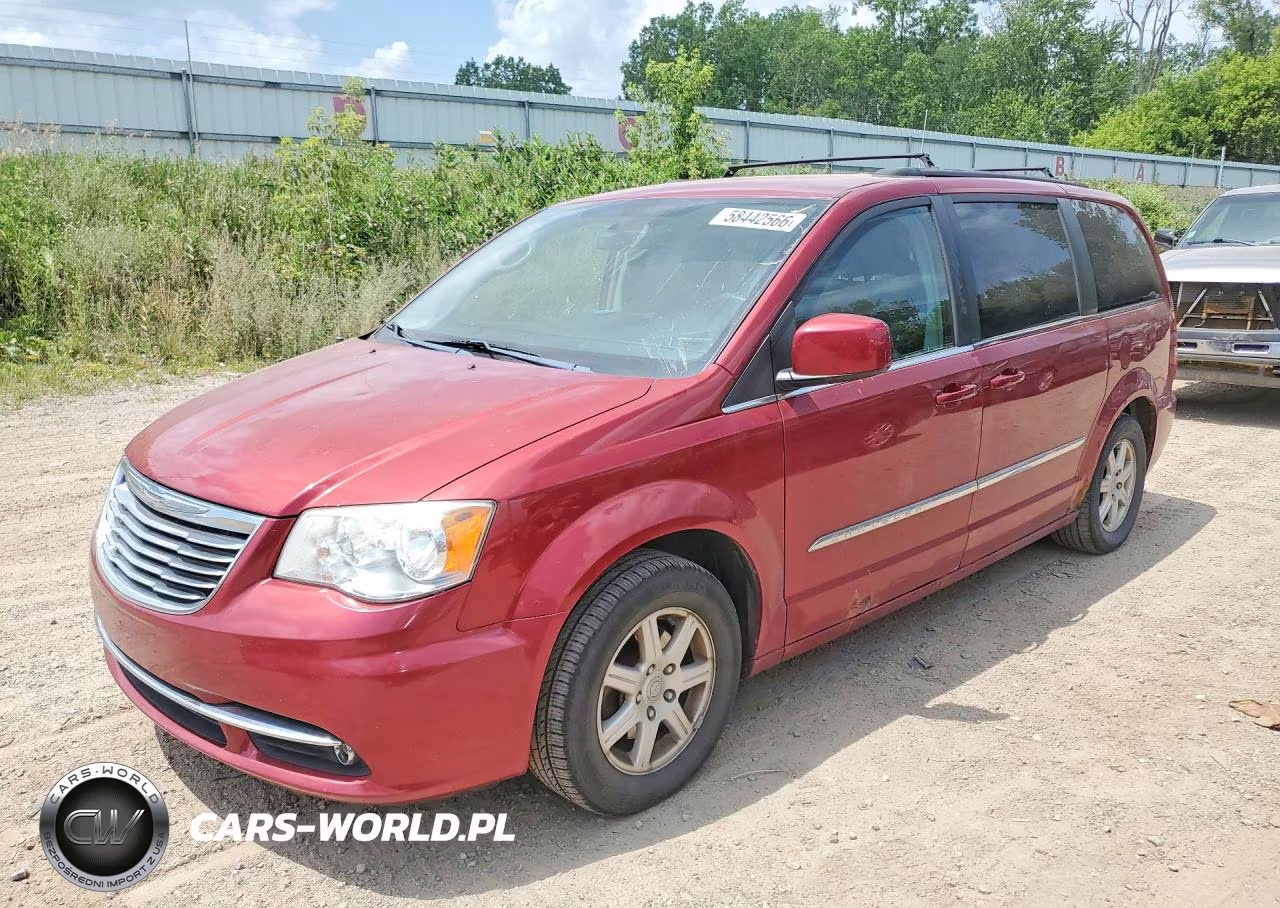 2011 Chrysler Town & Country Touring