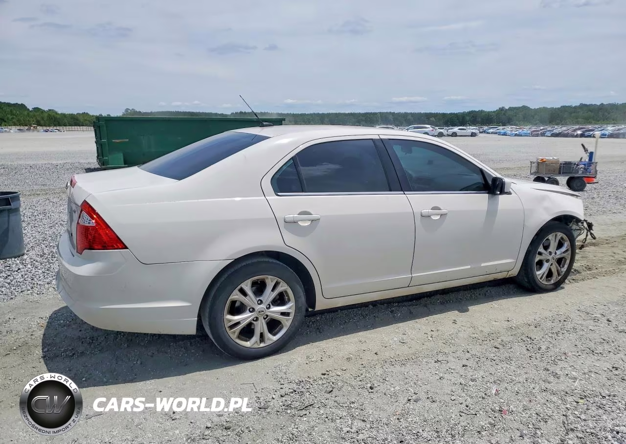 2012 Ford Fusion Se VIN:3FAHP0HA2CR347786 - 3