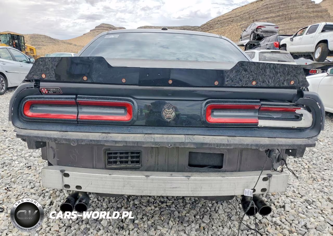 2015 Dodge Challenger Sxt VIN:2C3CDZAG1FH764854 - 6