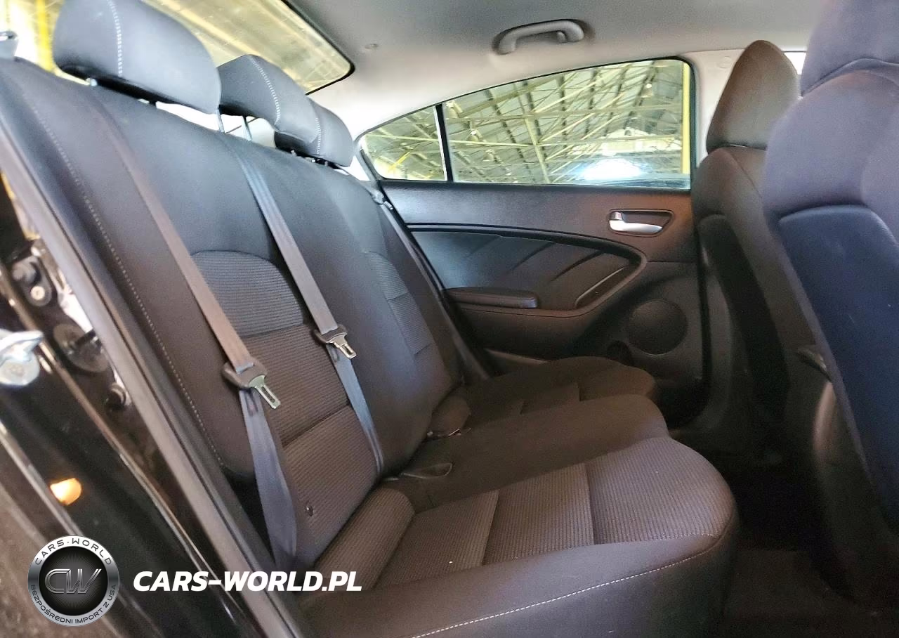 2017 Kia Forte Lx VIN:3KPFK4A70HE084668 - 10