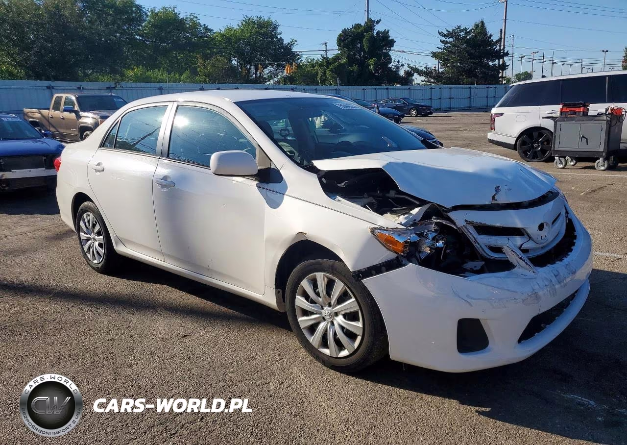 2012 Toyota Corolla Le VIN:5YFBU4EE8CP055010 - 4