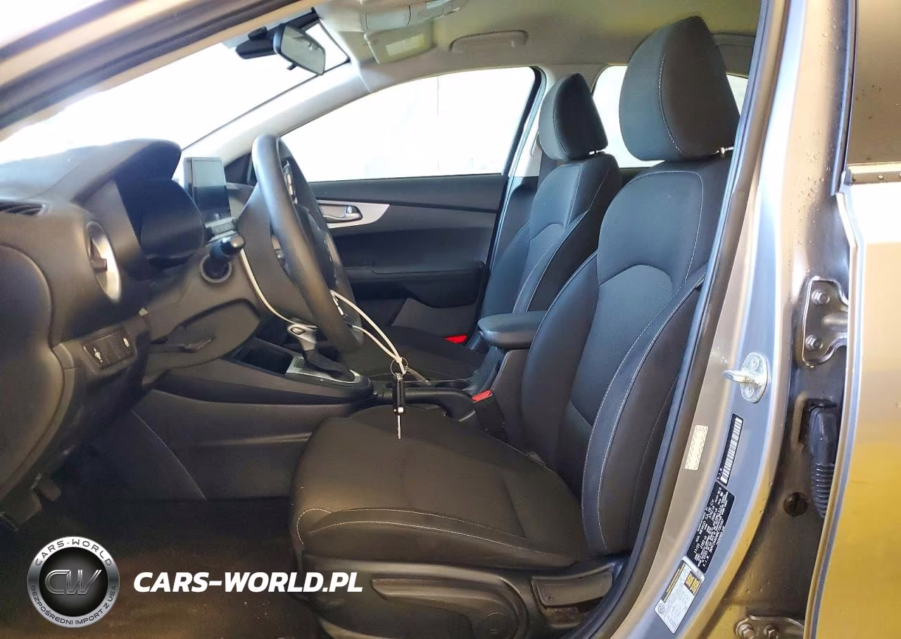 2024 Kia Forte Lxs VIN:3KPF24AD4RE730107 - 7