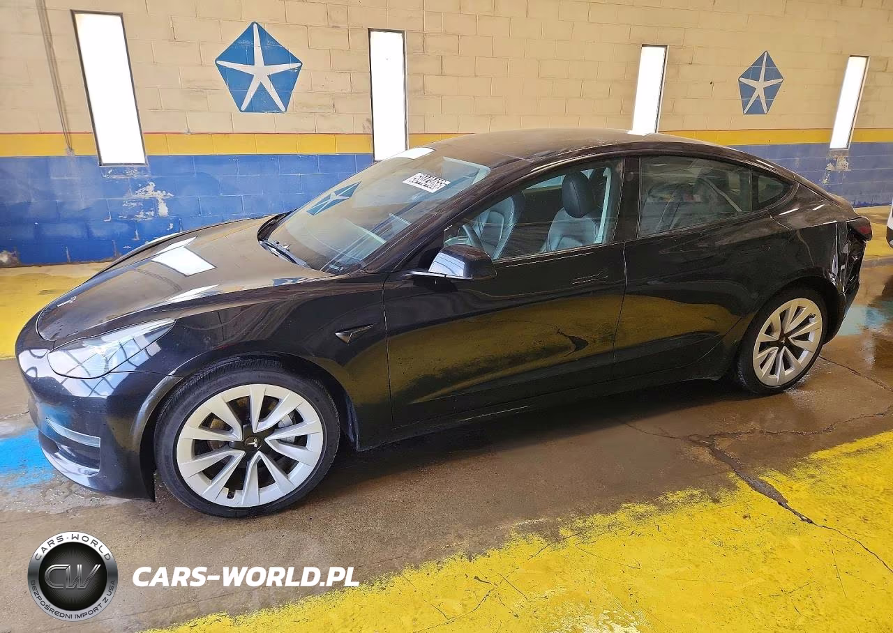 2023 Tesla Model 3 – zdjęcie 1 z 12