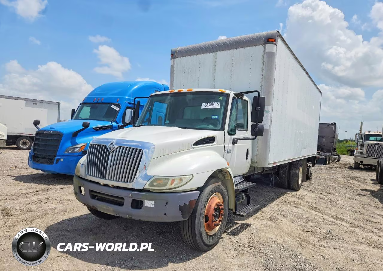 2007 International 4300 Box Truck – zdjęcie 1 z 13