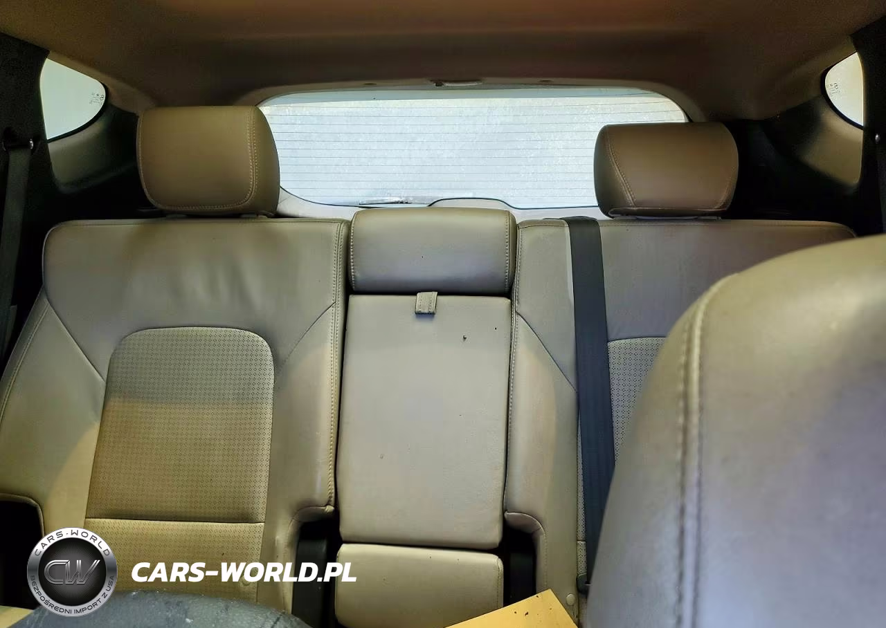 2013 Hyundai Santa Fe Sport 2.4L VIN:5XYZU3LB2DG042096 - 10