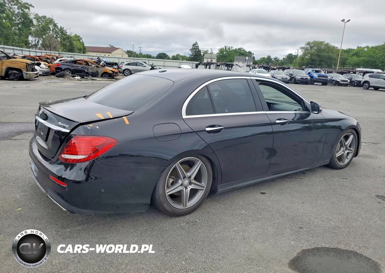 2017 Mercedes-Benz E 300 4Matic VIN:WDDZF4KBXHA068488 - 3