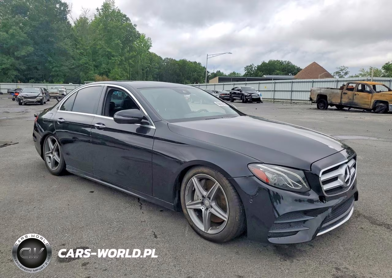 2017 Mercedes-Benz E 300 4Matic VIN:WDDZF4KBXHA068488 - 4
