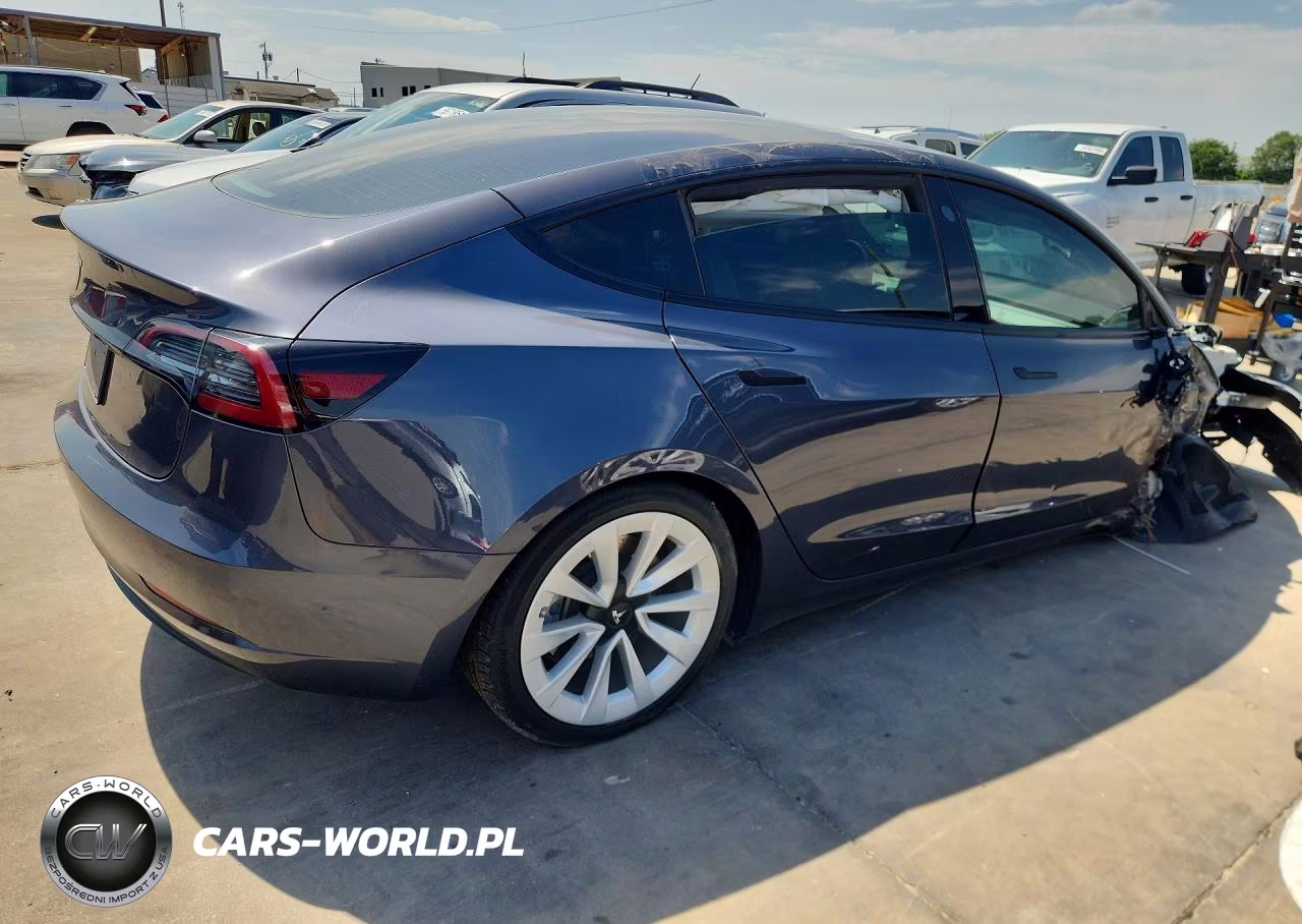 2023 Tesla Model 3 VIN:5YJ3E1EA5PF672251 - 3
