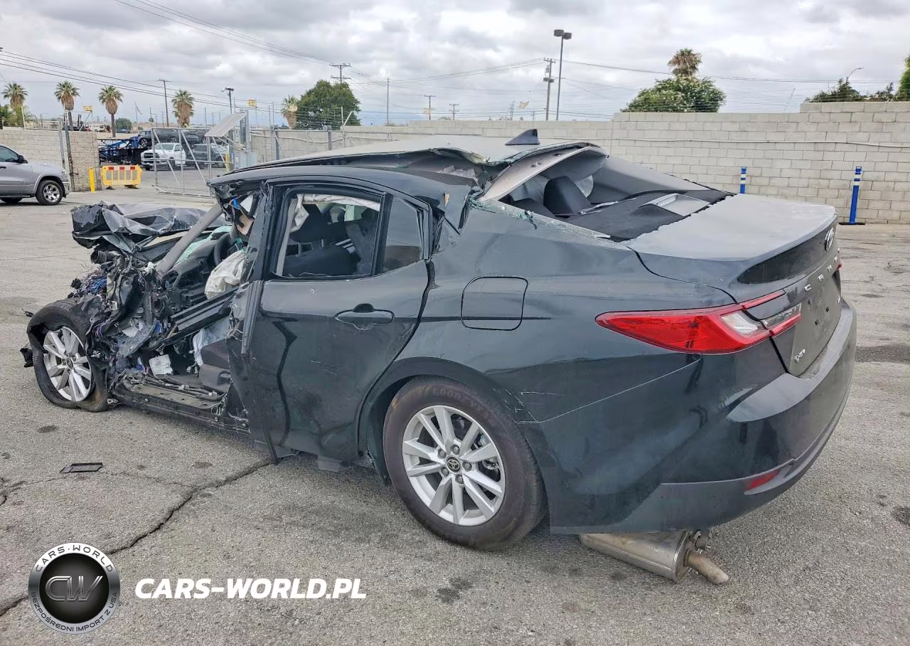 2025 Toyota Camry Le VIN:4T1DAACKXSU205141 - 2