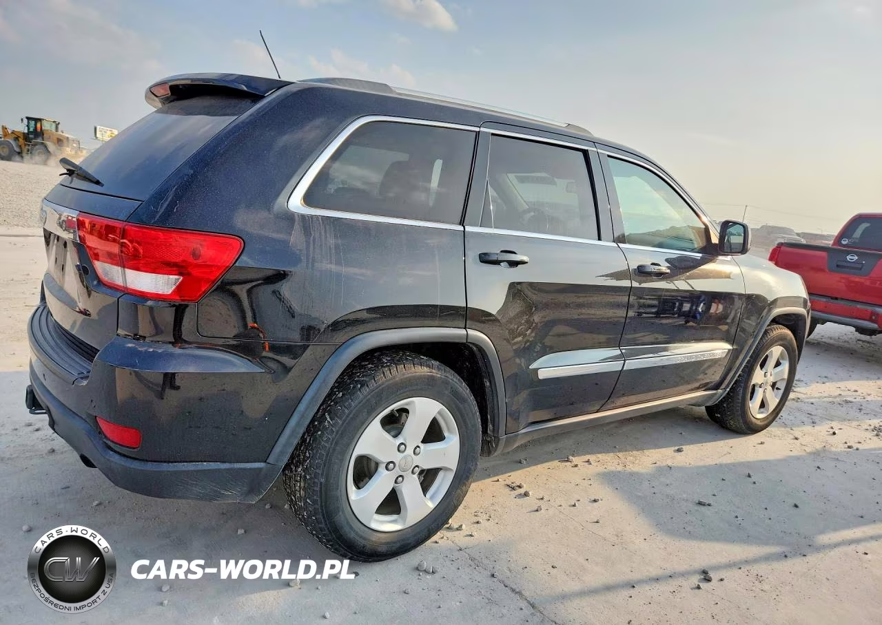 2012 Jeep Grand Cherokee Laredo VIN:1C4RJFAG9CC299008 - 3