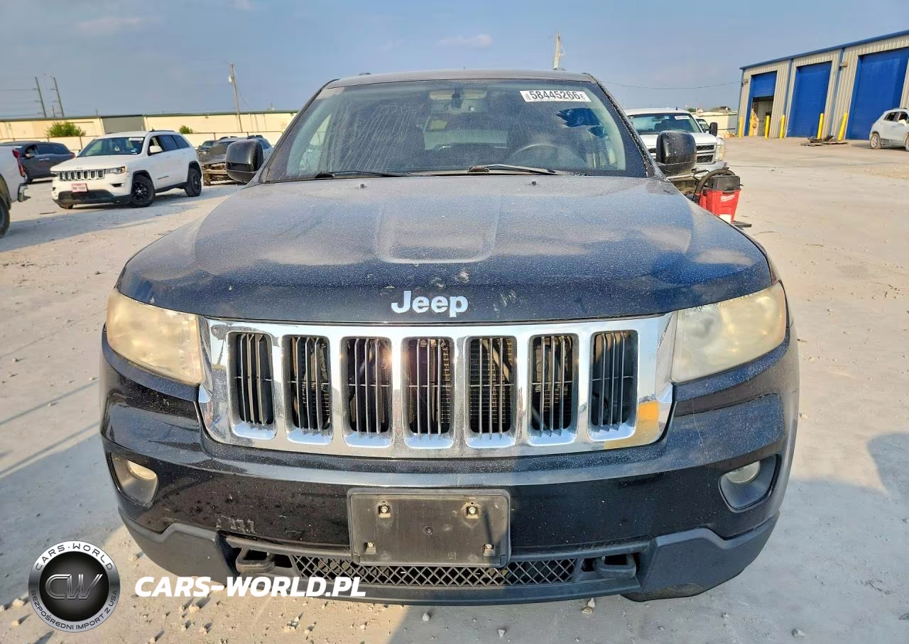 2012 Jeep Grand Cherokee Laredo VIN:1C4RJFAG9CC299008 - 5