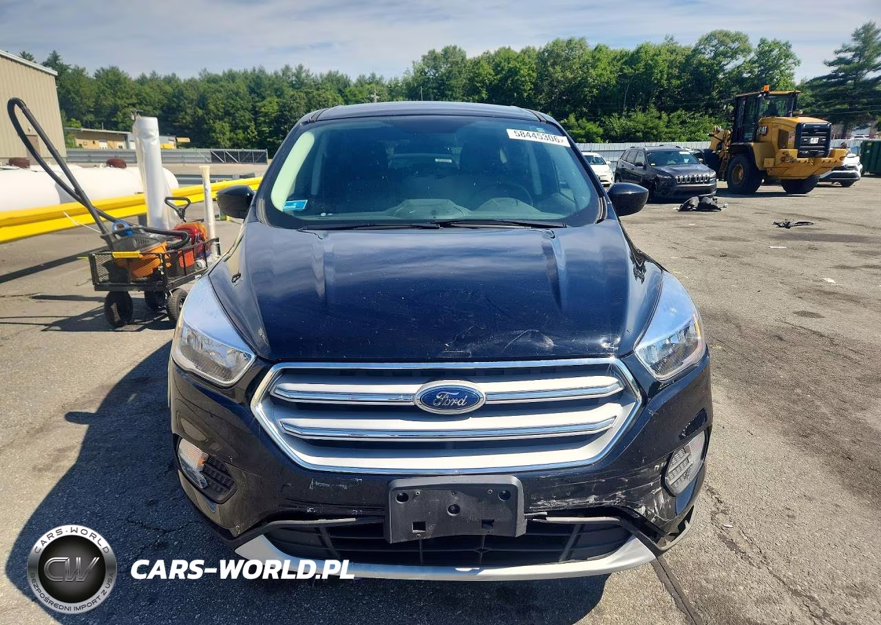 2019 Ford Escape Se VIN:1FMCU9GDXKUC42400 - 5