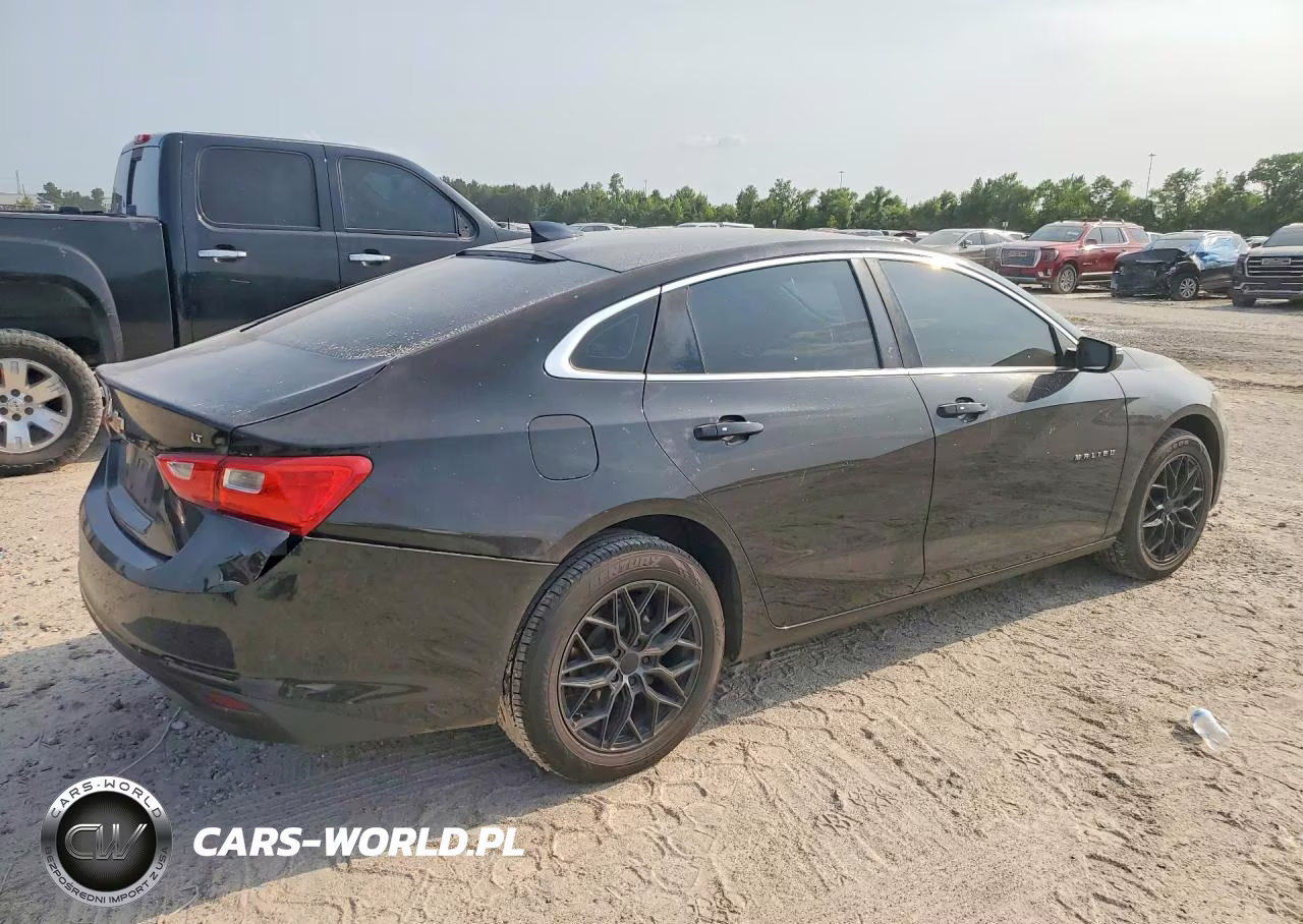 2016 Chevrolet Malibu Lt VIN:1G1ZE5ST7GF246671 - 3