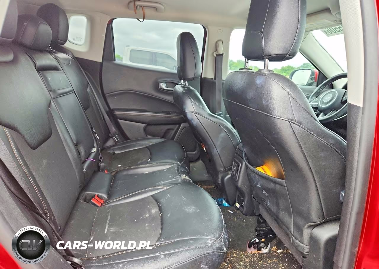 2019 Jeep Compass Latitude VIN:3C4NJDBB9KT741150 - 11