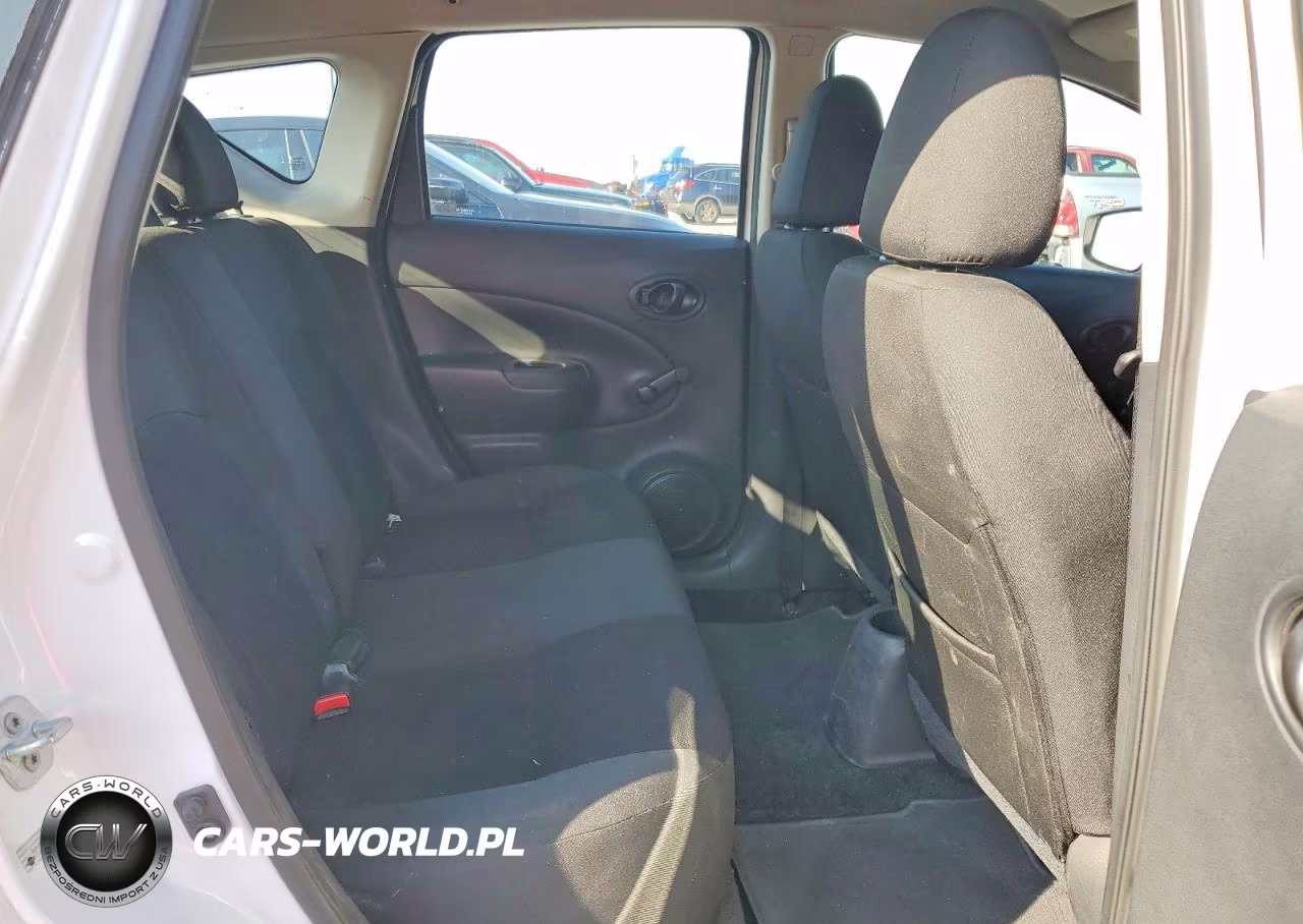 2018 Nissan Versa Note S VIN:3N1CE2CP7JL360053 - 10