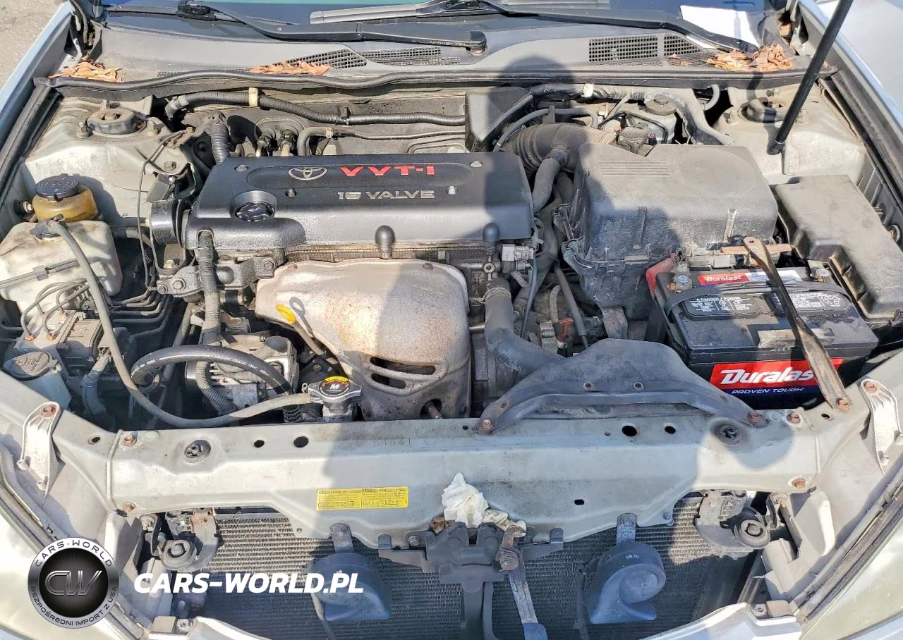 2002 Toyota Camry Le VIN:4T1BE32K82U562598 - 11