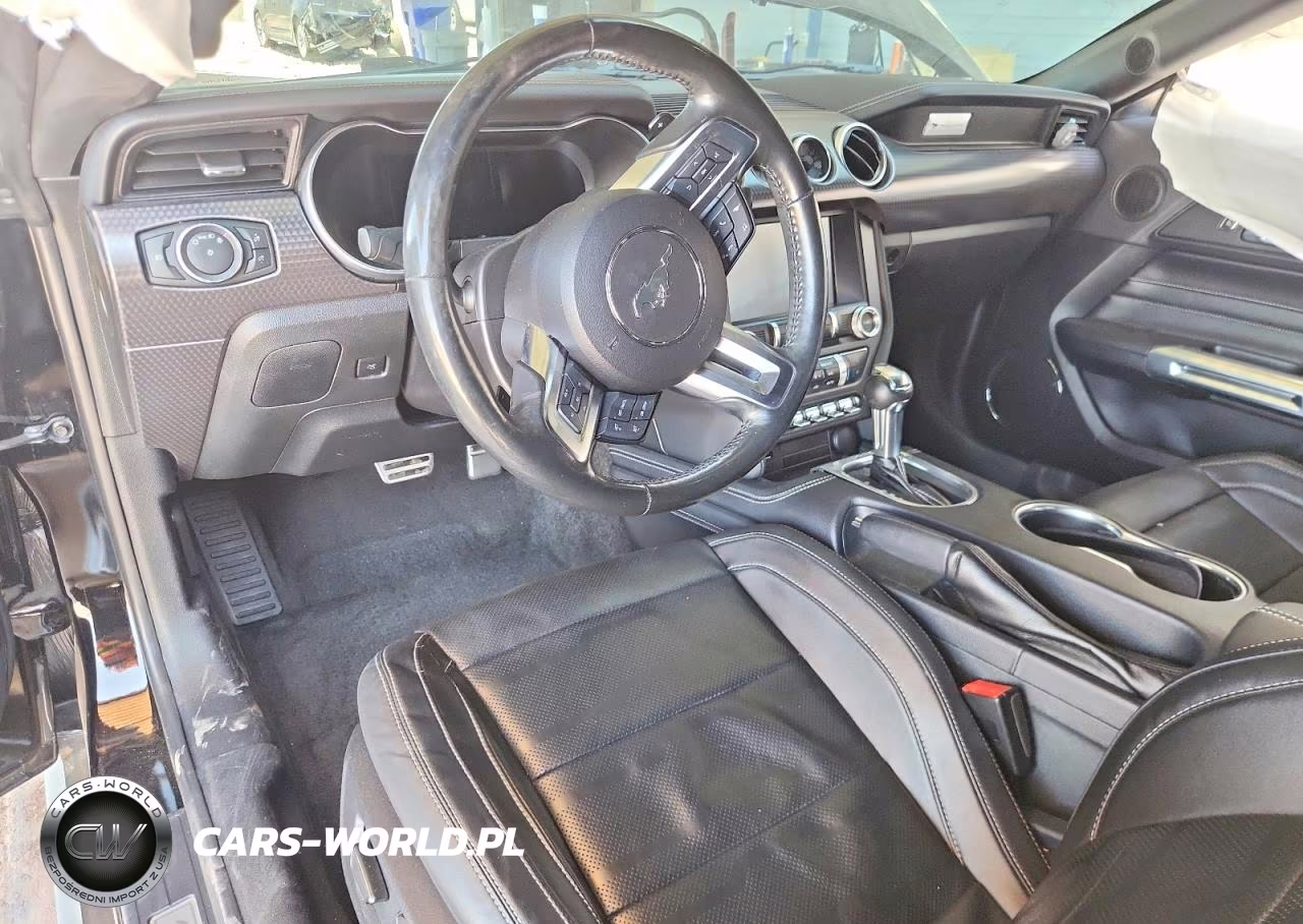2018 Ford Mustang VIN:1FA6P8TH7J5180075 - 8