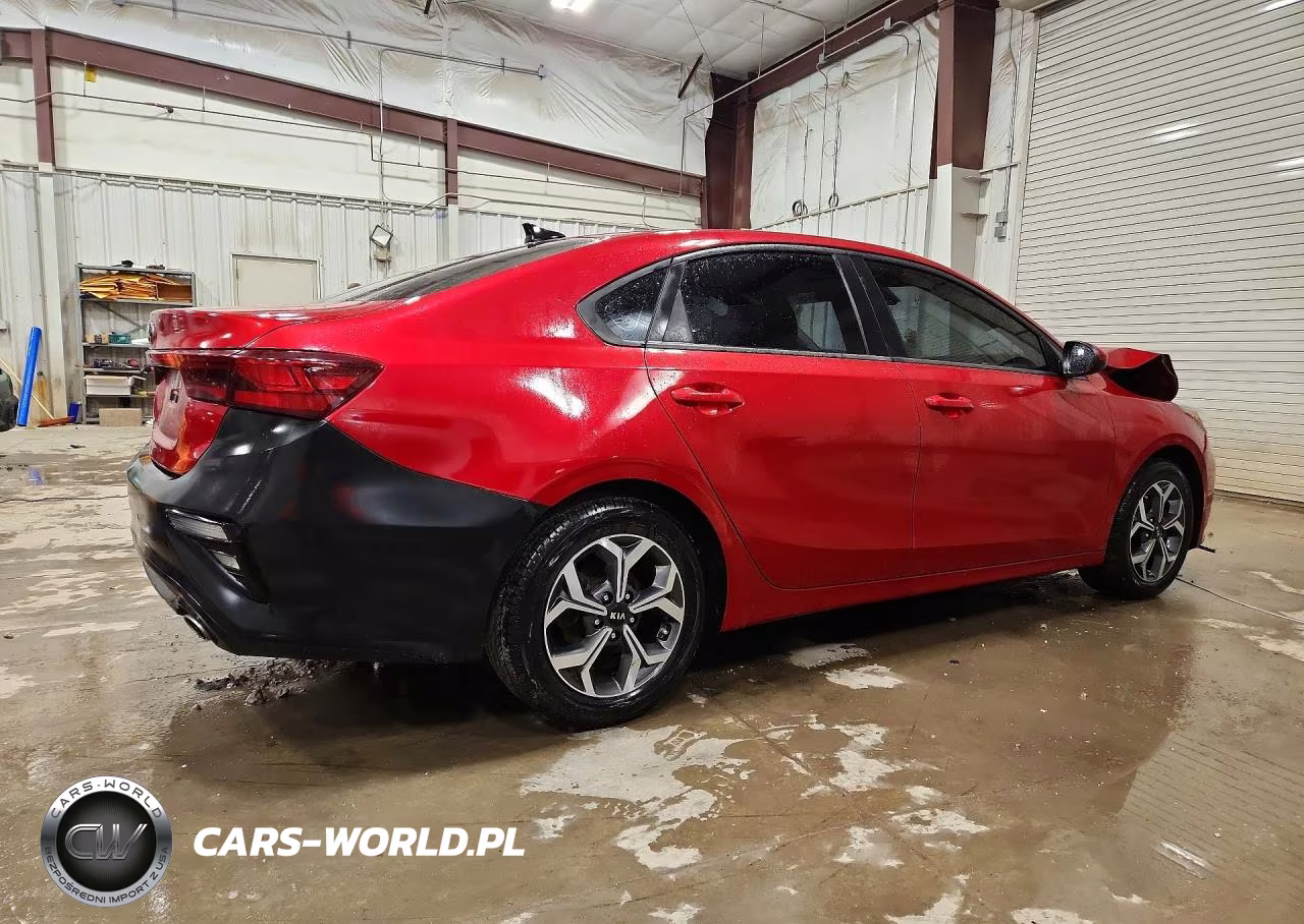 2019 Kia Forte Lxs VIN:3KPF24AD5KE074540 - 3