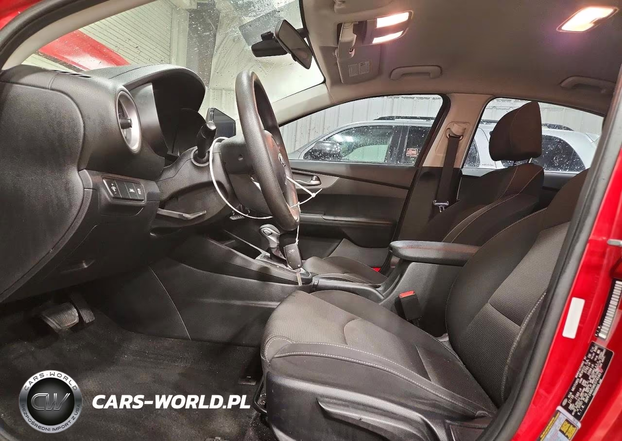 2019 Kia Forte Lxs VIN:3KPF24AD5KE074540 - 7