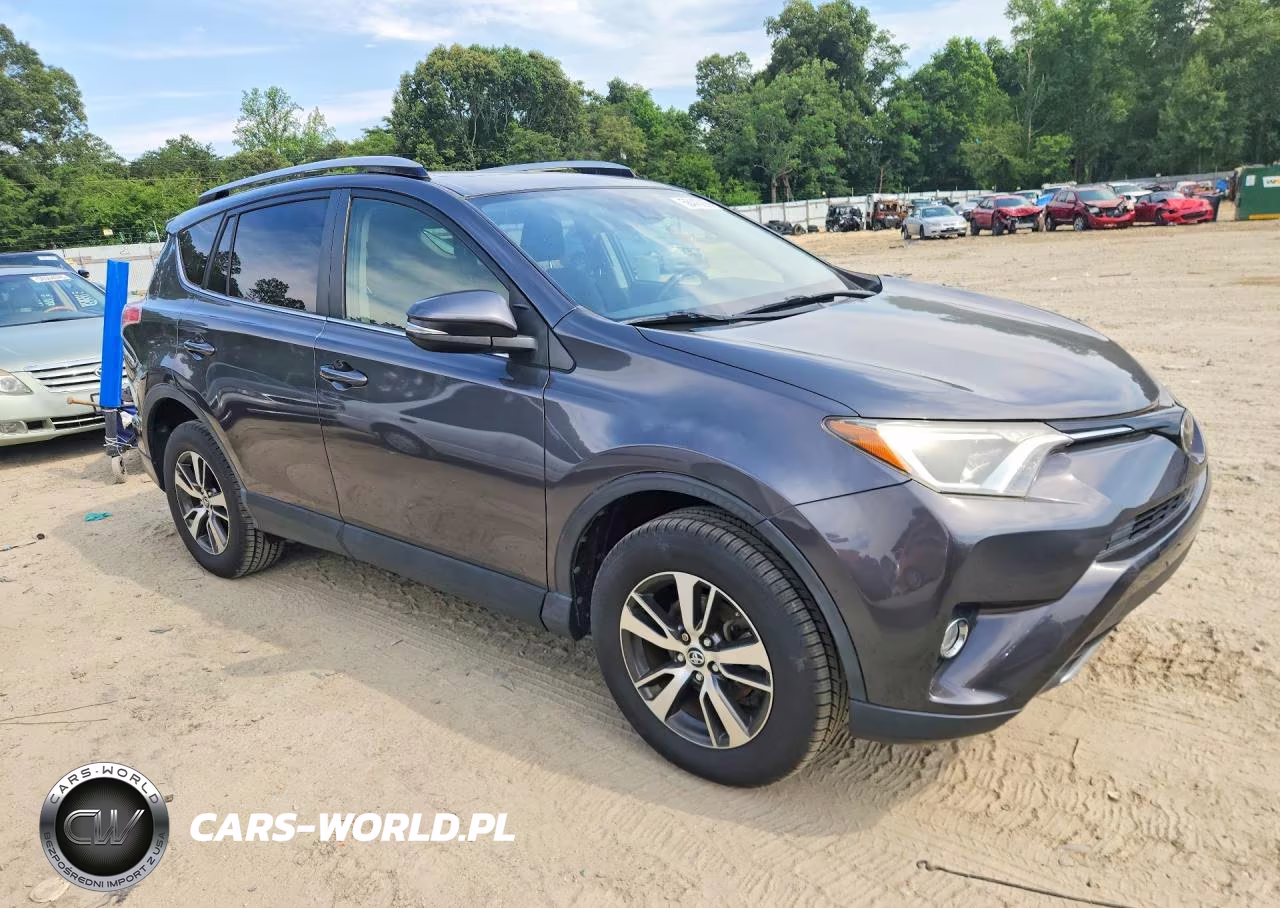 2018 Toyota Rav4 Xle VIN:JTMRFREV6JJ717061 - 4