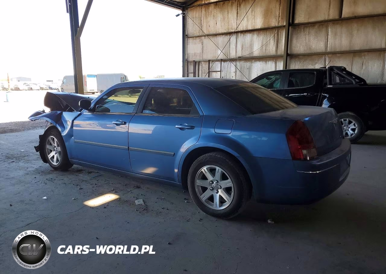 2007 Chrysler 300 Touring VIN:2C3KA53G47H715918 - 2