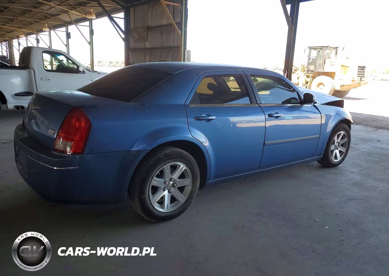 2007 Chrysler 300 Touring VIN:2C3KA53G47H715918 - 3