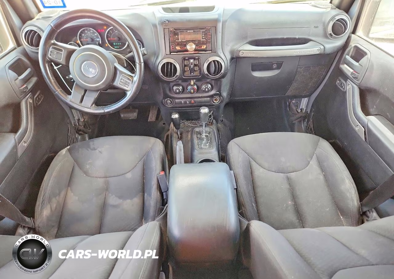 2015 Jeep Wrangler Unlimited Sport VIN:1C4BJWDG5FL751277 - 8