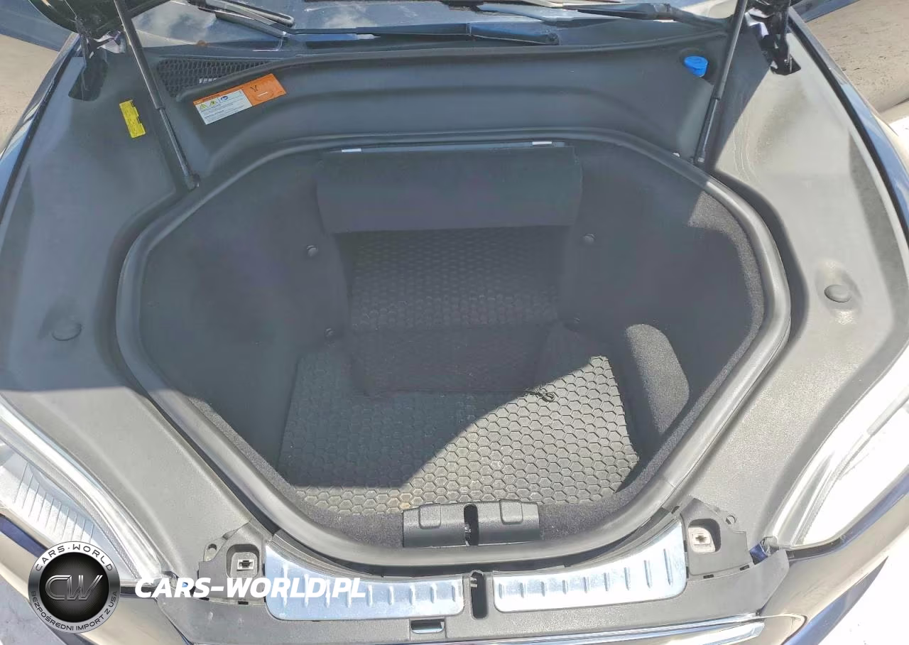 2013 Tesla Model S VIN:5YJSA1CG1DFP03621 - 11