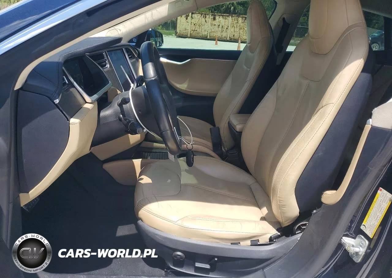 2013 Tesla Model S VIN:5YJSA1CG1DFP03621 - 7