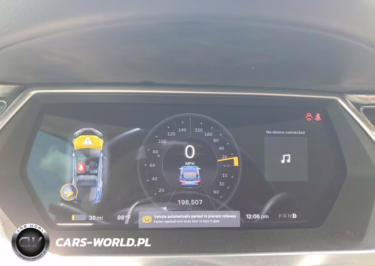2013 Tesla Model S VIN:5YJSA1CG1DFP03621 - 9