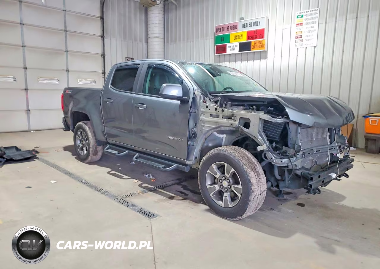 2020 Chevrolet Colorado Z71 VIN:1GCGTDENXL1226014 - 4