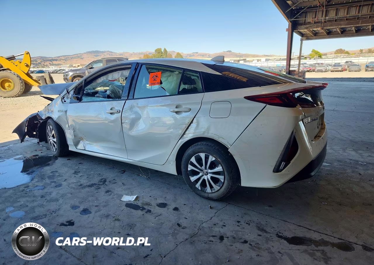 2020 Toyota Prius Prime Le VIN:JTDKARFP3L3140836 - 2