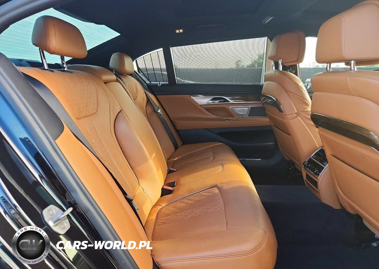2018 BMW 740 I VIN:WBA7E2C5XJG742270 - 10