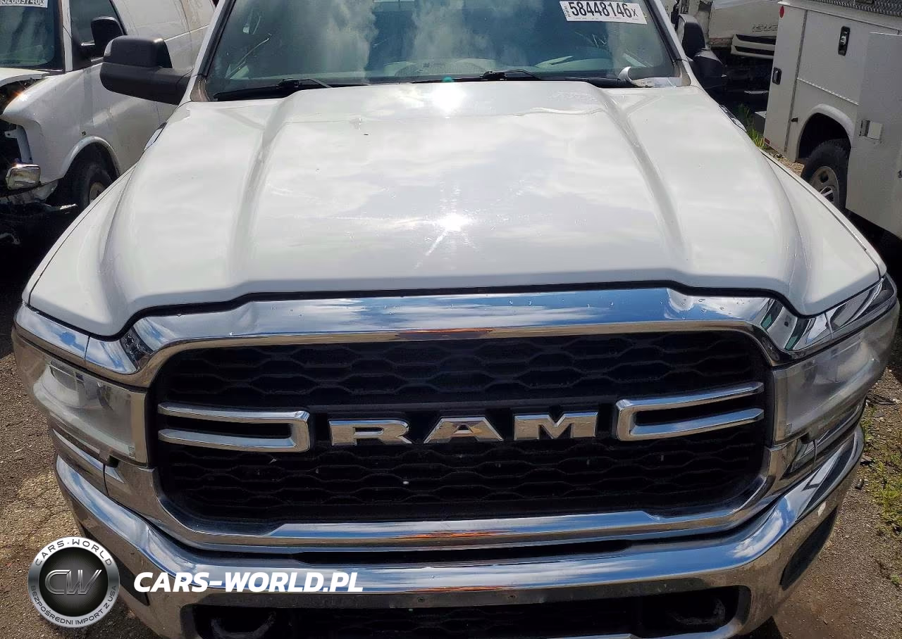 2022 Ram 2500 Tradesman VIN:3C6UR5CJ7NG298355 - 11