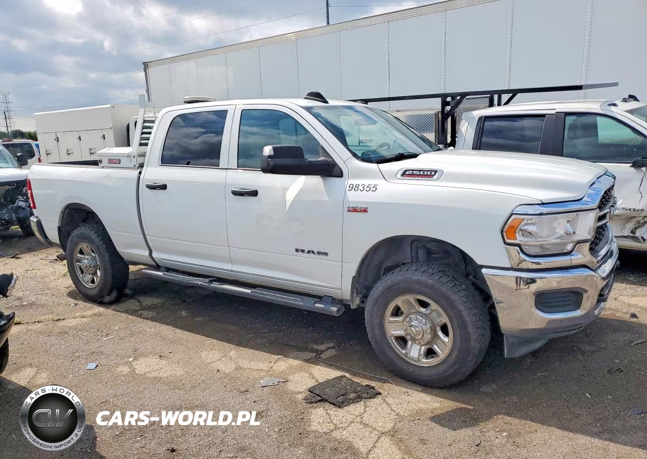 2022 Ram 2500 Tradesman VIN:3C6UR5CJ7NG298355 - 4